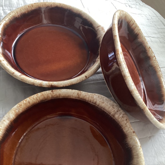 SET OF THREE VINTAGE HULL OVENPROOF DRIP GLAZED POTTERY GRATIN/POT PIE DISHES - Picture 5 of 9